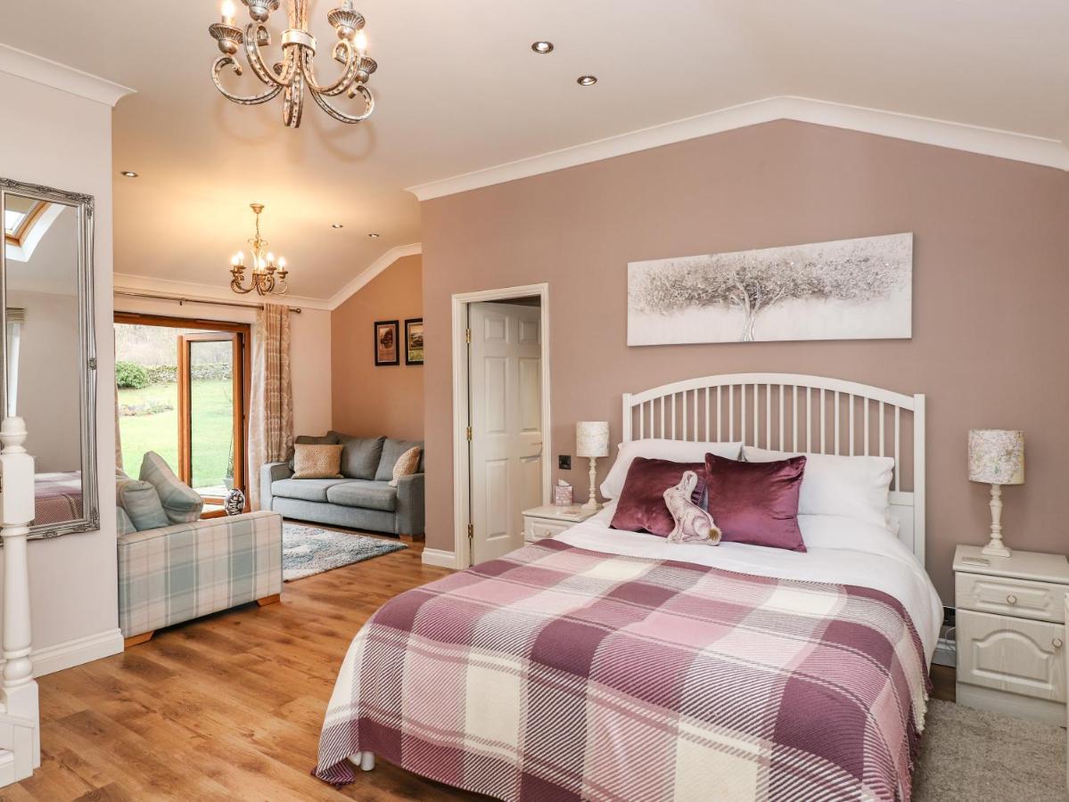 The Garden Suite At Fiddler Hall Barn Ulverston Extérieur photo
